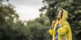 Hoe kies je de perfecte regenjas voor verschillende seizoenen?